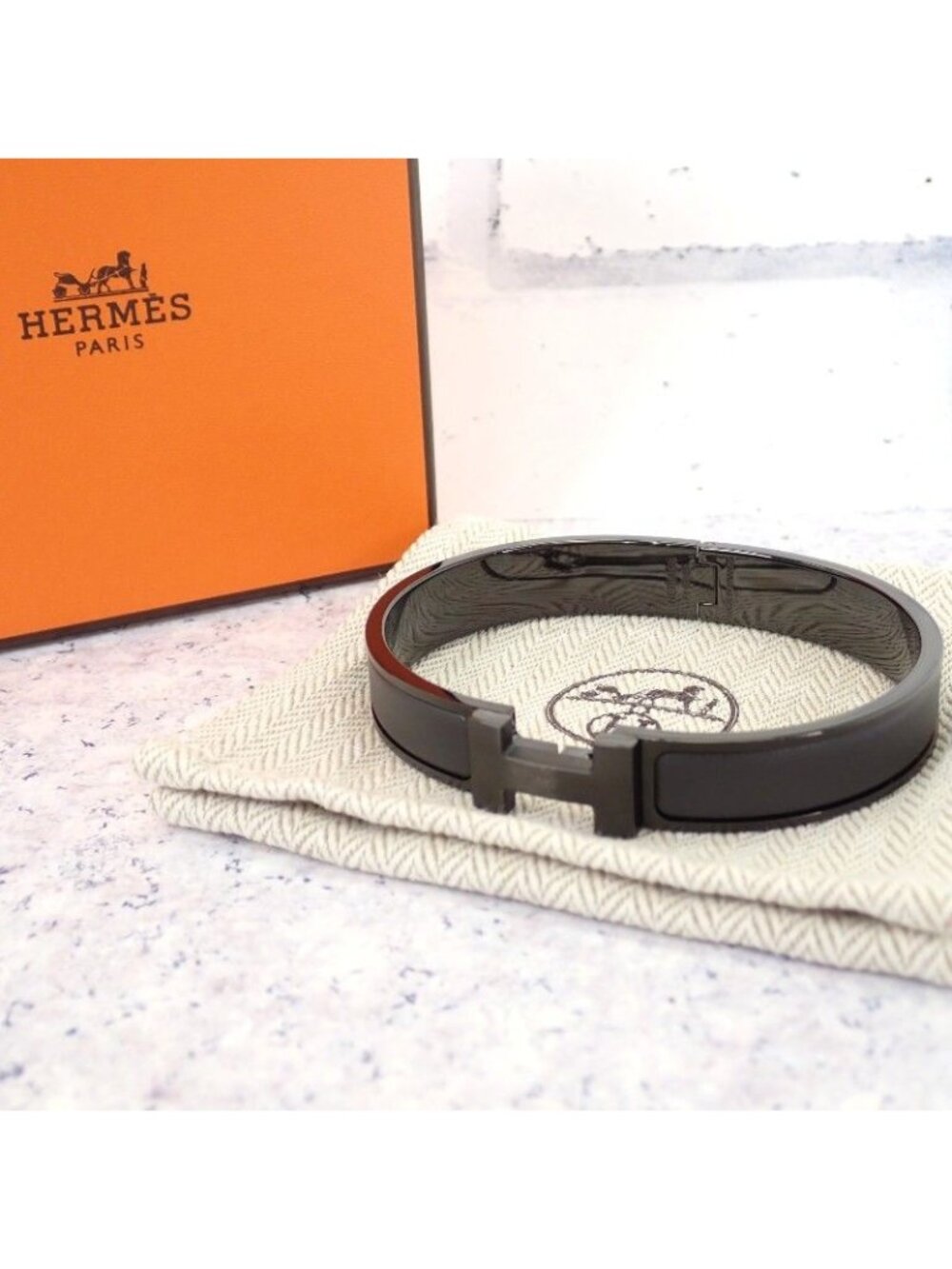 Hermes Bracelet Click HH Bangle Enamel Leather So Black